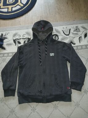 Ocean & Earth Mens Insulated Hoodie Small Like New-BUY ONE ITEM CHOOSE ONE FREE